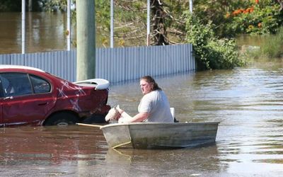 ‘It will get worse’: Sydneysiders flee as flood crisis deepens