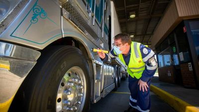 About one in seven fail Hume Hwy truck safety checks