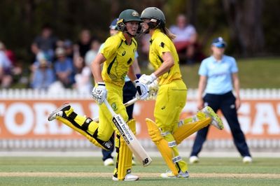 Aussie women taking 'low key' tilt at seventh World Cup