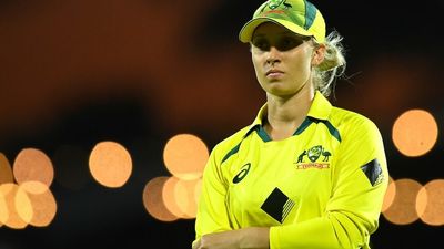 Ashleigh Gardner to miss start of Women's Cricket World Cup after COVID-19 diagnosis