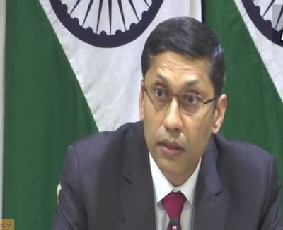 Have not received any reports of Indian students being held hostage in Ukraine: MEA