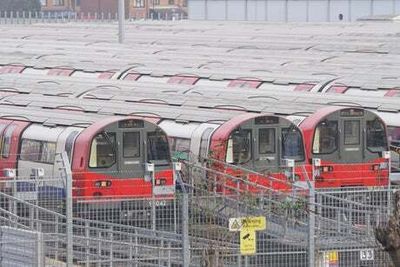 London Tube Strike 2022 LIVE: Grant Shapps slams Tube workers ‘repaying’ taxpayers with strikes after Covid bailout