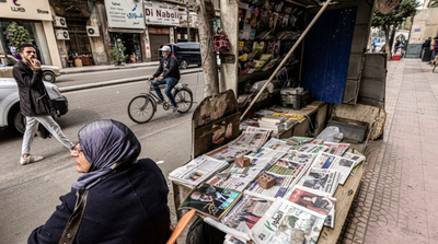 Cairo’s Newspaper Vendors Go Silent as Sales Collapse