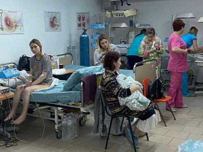 Ukrainian baby born in hospital bunker after Russian missile shatters maternity ward