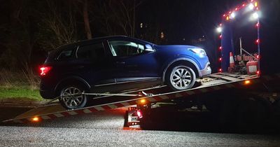 Falkirk cops seize car after driver is found to have no licence or insurance