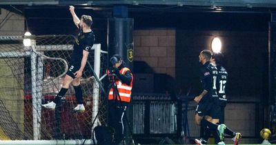 Livingston boss calls on players to 'give everything' for top six bid
