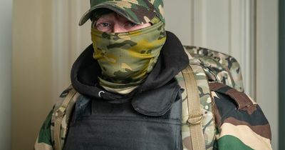 Dad, 50, going to Ukraine to fight because he's 'not doing much'