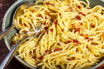 How to make spaghetti carbonara, the speedy, cheesy, beloved Roman pasta