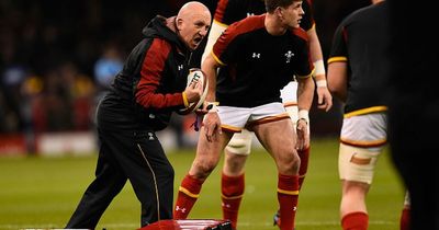 Wales' Six Nations efforts are being undermined and a return to Shaun Edwards' pre-match ritual would help