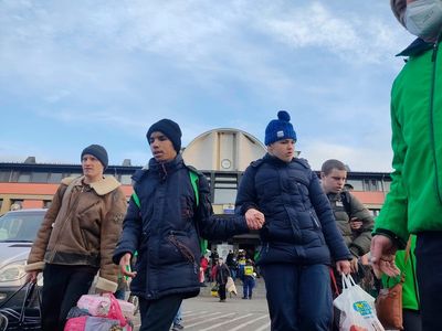 Disabled orphans fleeing Kyiv received by Poles, Hungarians