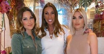Sam and Billie Faiers frustrated as they're sent away from luxurious restaurant