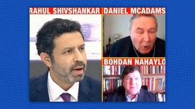 Je suis Mr McAdams: Rahul Shivshankar scolds the wrong panelist before realising his mistake