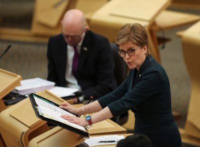 Sturgeon seeks urgent advice on taking action against Russians linked to Putin