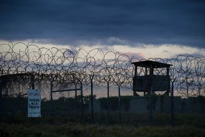 High court sides with government in Gitmo state secrets case