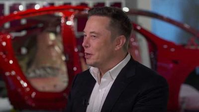 Elon Musk Welcomes UAW To Come To Tesla And Try To Organize