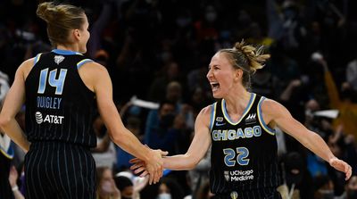 Report: Courtney Vandersloot, Allie Quigley Returning to United States After Leaving Russian Team