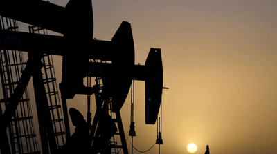 Oil Steadies from Decade-highs as Iran Talks Kindle Supply Hopes