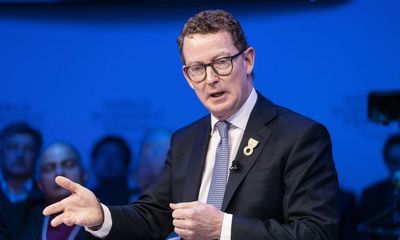 Whether to quit from a Russian board is hardly a complicated decision