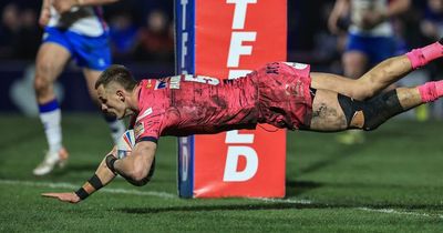 Leeds Rhinos player ratings as Ash Handley delivers message to Shaun Wane with hat-trick