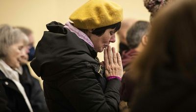 Prayer as ‘spiritual warfare’: Palatine churches hold 2-mile pilgrimage for Ukraine