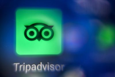 Google Maps and Tripadvisor nix war news in reviews