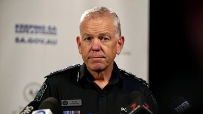 SA Police drop COVID-19 vaccine mandate as state records 2,047 new cases and two COVID-related deaths