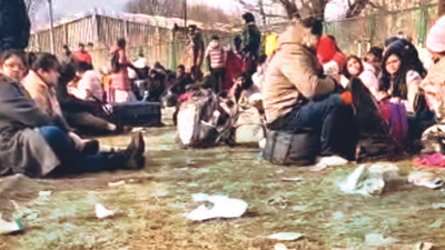 Trauma haunts students who are back home from Ukraine