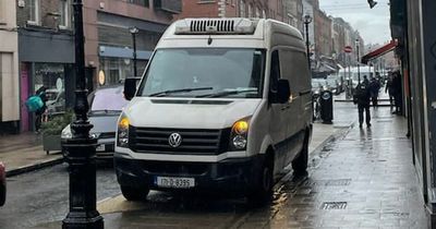 Outdoor dining build outs in loading bays 'putting people's lives in danger', says Councillor