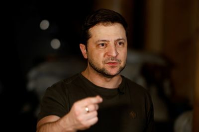 Ukraine's president urges Russians to protest over attack on nuclear plant