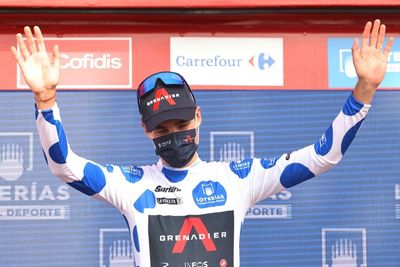 Ineos cyclist Sivakov switches from Russian to French flag