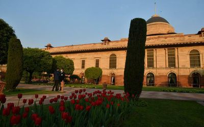Tour of Rashtrapati Bhavan, change of guard ceremony to resume from next week for public viewing
