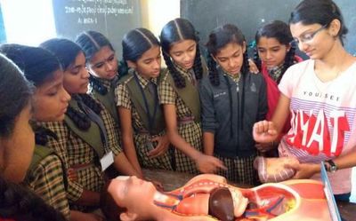 Sparking the scientific curiosity among children