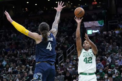 WATCH: Boston’s Al Horford gets 21 points, 15 boards, 5 assists vs. Grizzlies (3/3)