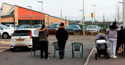 Parking chaos returns to residential street a week after school drop-off rule change