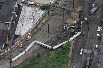 Jury deliberations in deadly Amtrak derailment to begin anew
