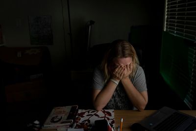 Ukrainian family in US stays close to relatives amid fears
