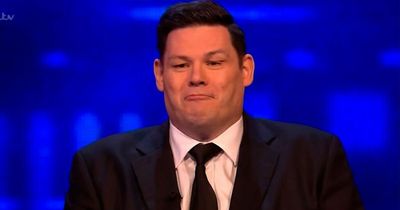 The Chase contestants cinch whopping jackpot win as quizzer Mark Labbett 'gives up'