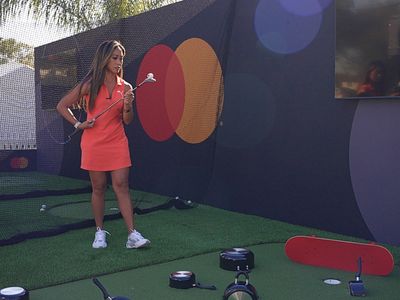 Trick shots and a packed house — the party is officially back at the Arnold Palmer Invitational