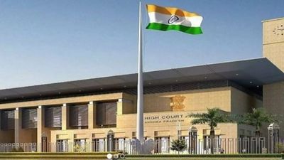 Former ACB chief tenders apology to Andhra Pradesh HC