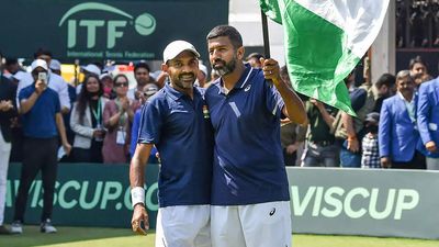 Davis Cup: Rohan Bopanna-Divij Sharan pair keeps India in World Group I after saving three match points