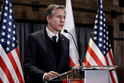 Blinken signals U.S. support for Ukraine with border meeting
