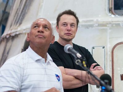 Elon Musk Says He Is A 'Free Speech Absolutist' After Refusing To Block Russian News Sources On Starlink