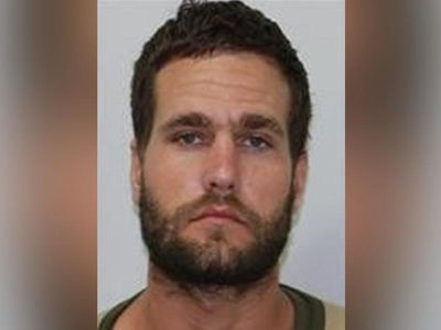 Manhunt after north Qld prison escape