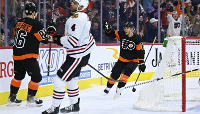 Blackhawks’ too-many-men gaffe seals another loss to Flyers