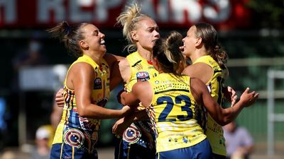 Adelaide Crows hang on to beat Collingwood by two points as Brisbane Lions, Carlton record AFLW triumphs