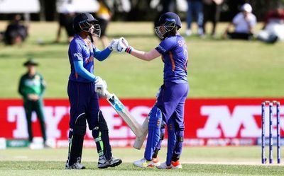 Women’s World Cup | Vastrakar-Rana rescue act sets up huge win for India against Pakistan