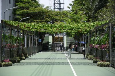 New-look Bangkok 'green bridge' to complete in September