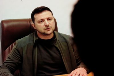 Ukraine's president tells Russians to protest before it's too late