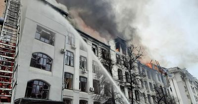 Russian soldiers get lost and 'knock on Ukraine village doors for food'