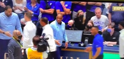 A Duke assistant coach refused to shake hands with UNC’s Hubert Davis and fans weren’t impressed